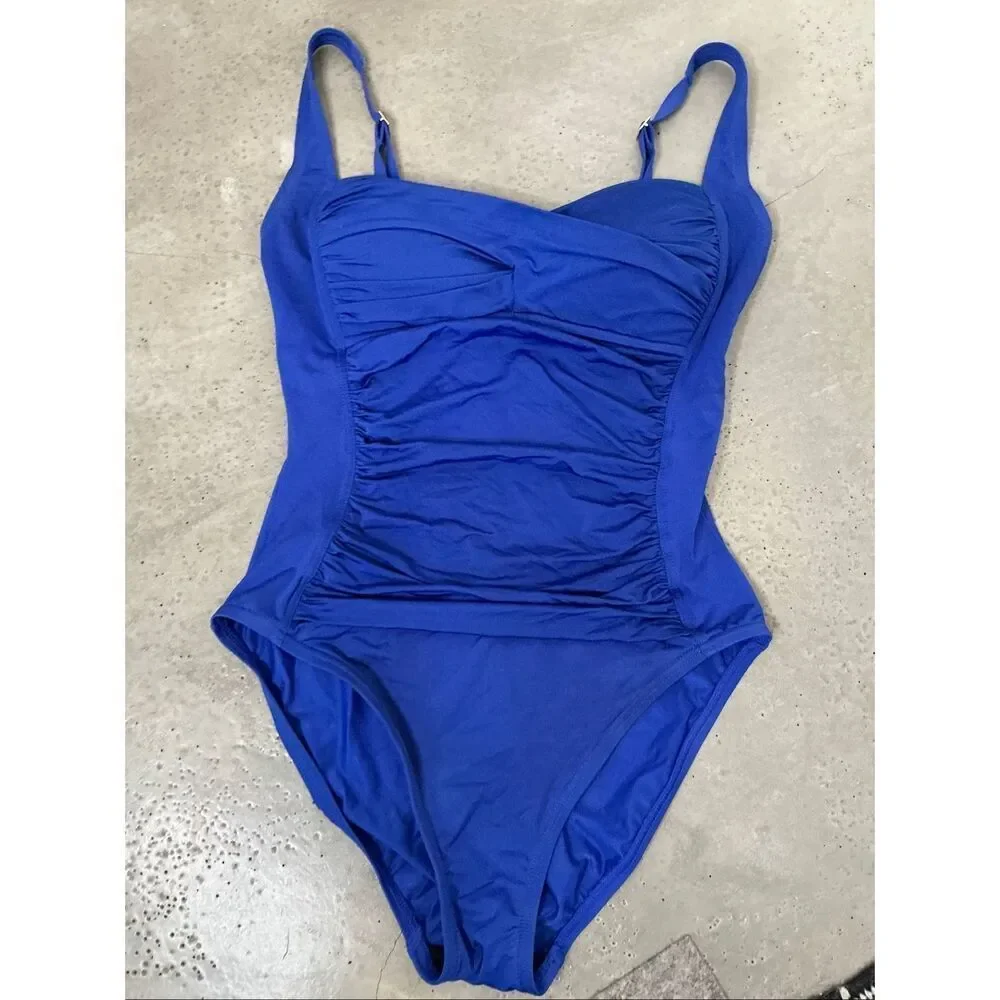 La Blanca Island Goddess One Piece Swimsuit | Blue in 6